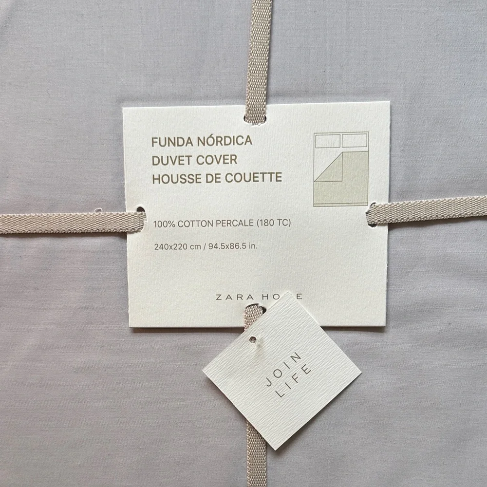 Zara Light Gray and Charcoal Duvet Cover Set
